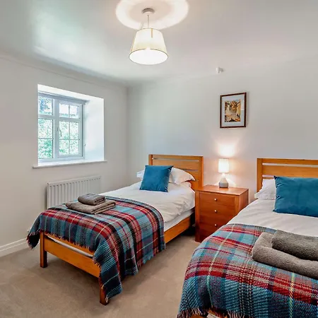 4 Bed In Eden Valley 92503 Дом отдыха *